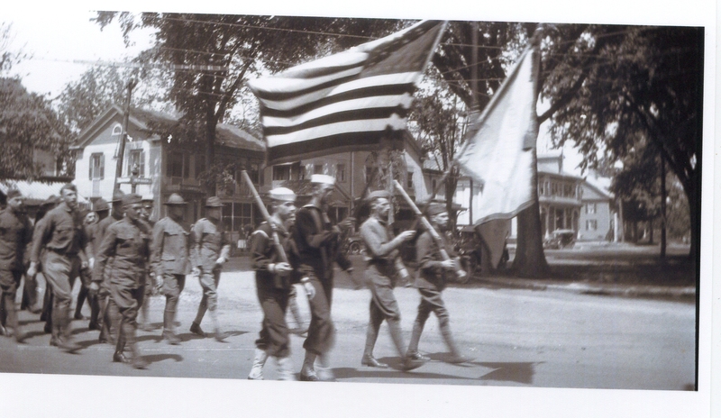 Marching soldiers at southwest corner of Green Whiteman 17.jpg