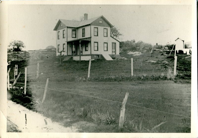 300 Water Street Built 1892 by Fannie S Squires c 1900.jpg