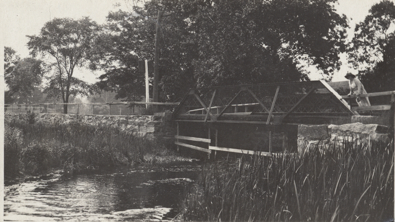 West River Bridge, Boston Post Road, 1921.jpg