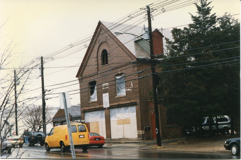 Former Doyles Floor Co, Water Street, 1991.jpg