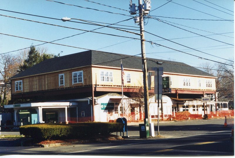 Boston Post Road and State Street, northwest corner, November 1998.jpg