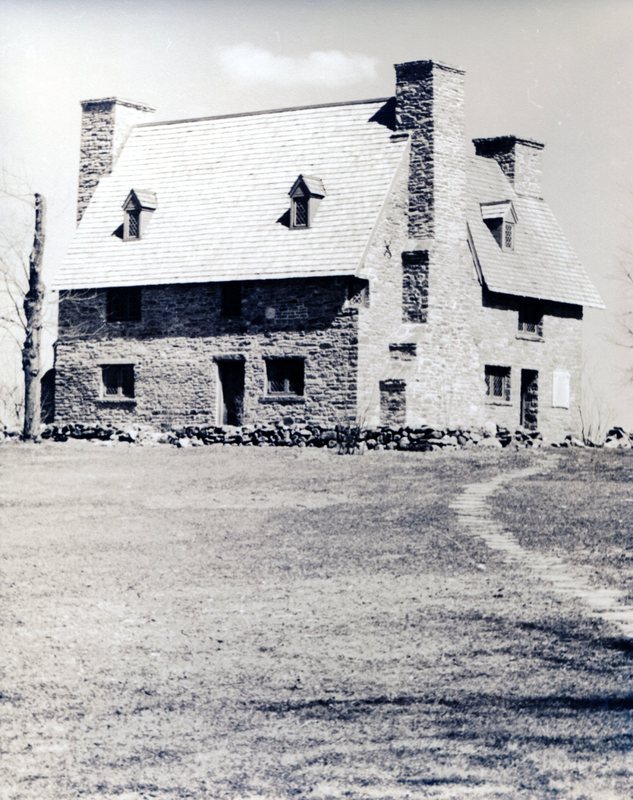 Whitfield Stone House.jpg