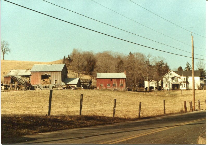 Chittenden Farm Route 77 near Lake Quonnipaug March 19, 1985.jpg