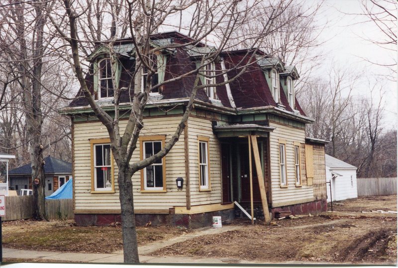 Andrew Jackson house, 27 High Street, west of 23 High Street, built 1872, taken March 4, 2001.jpg