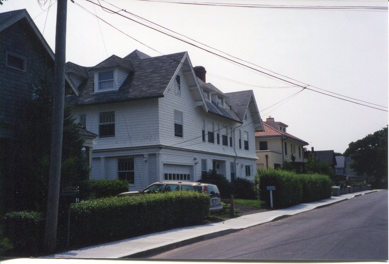 Prospect Avenue, Sachem's Head, Anchorage house, view from street, demolished October 2001, taken August, 2001.jpg