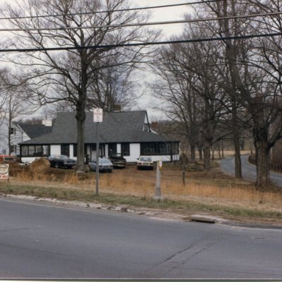 Chapman House Long Hill Road and Boston Post Road 1985.jpg