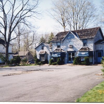 William Raveis Realty, Boston Post Road, April 1998.jpg