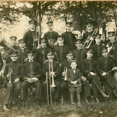 Guilford Brass Band 1906.jpg