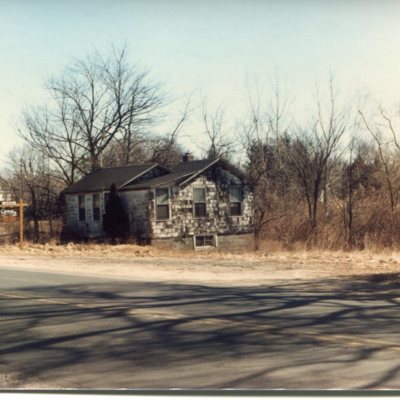 Boston Post Road, south side, near intersection with Goose Lane