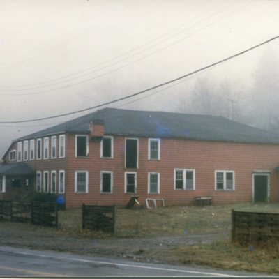 Quonnipaug Country Club 1974 before demolition.jpg