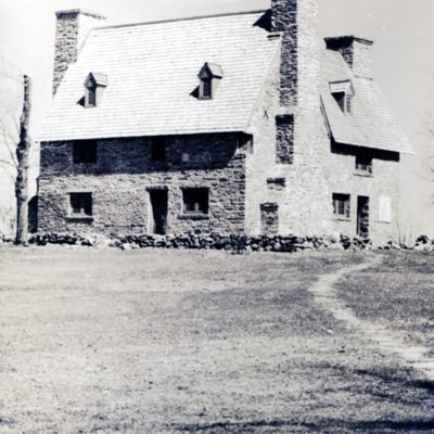 Whitfield Stone House.jpg