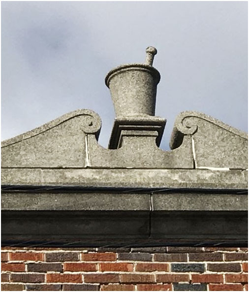 image of the Leete-Griswold Octagon House on Fair Street